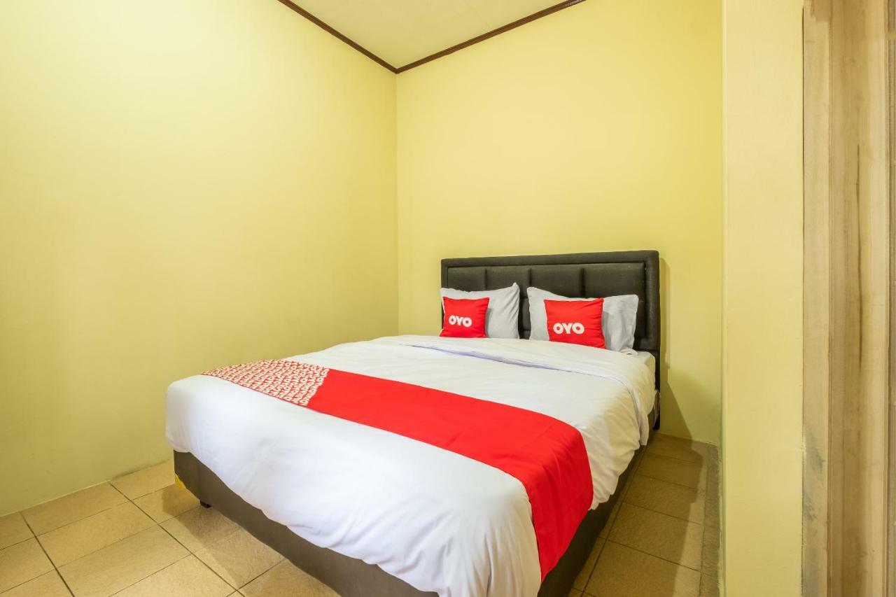 Oyo 951 Cempaka Ratu Beach Resort Sukabumi Εξωτερικό φωτογραφία