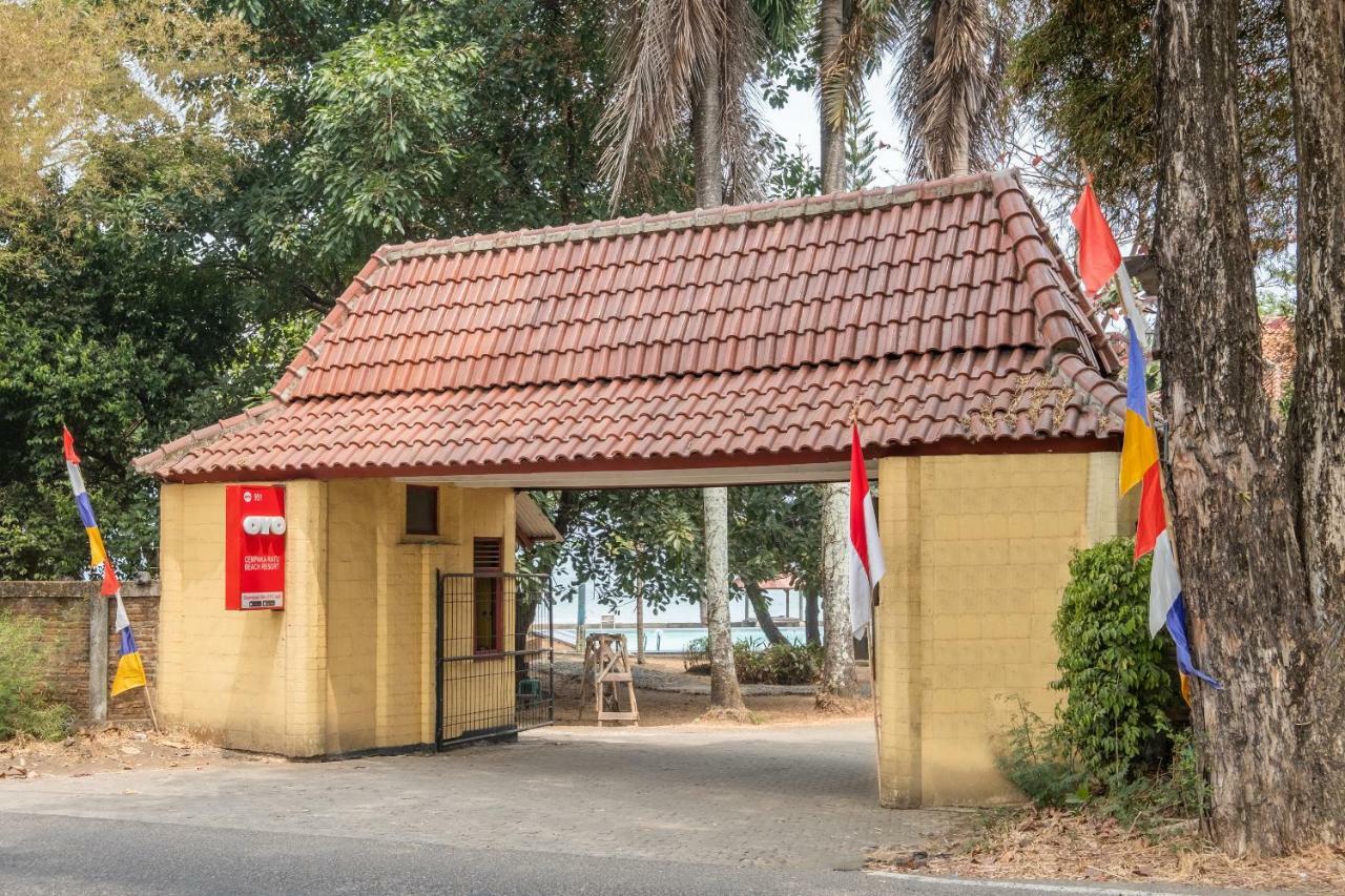 Oyo 951 Cempaka Ratu Beach Resort Sukabumi Εξωτερικό φωτογραφία