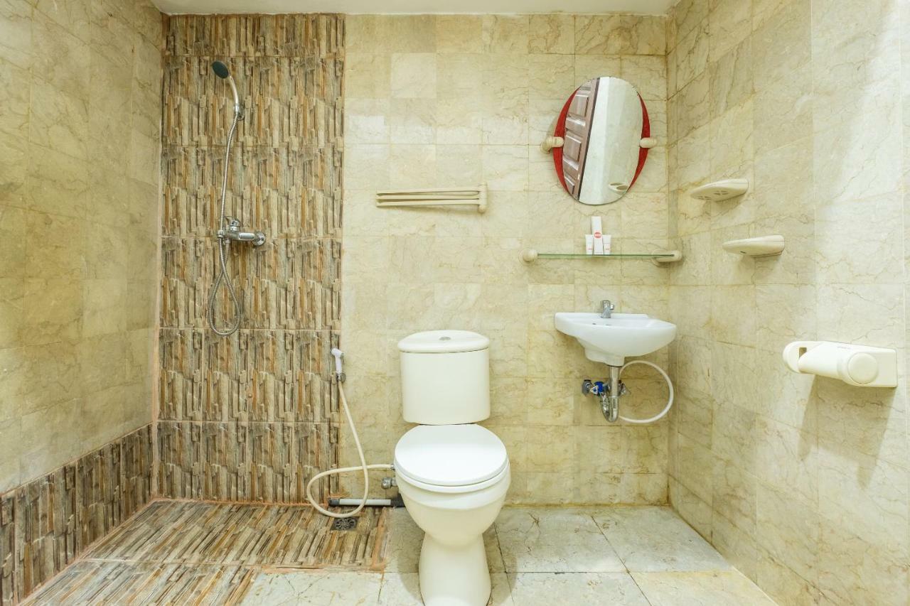 Oyo 951 Cempaka Ratu Beach Resort Sukabumi Εξωτερικό φωτογραφία