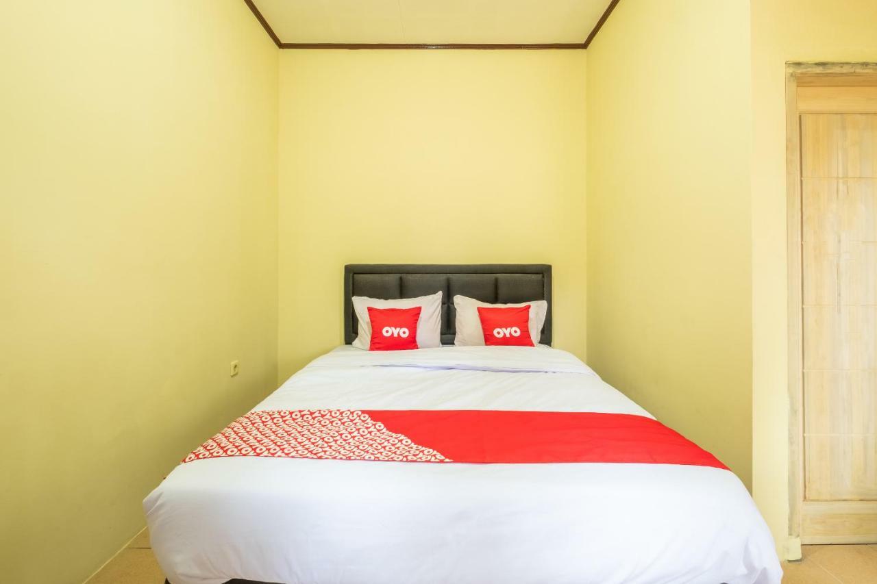 Oyo 951 Cempaka Ratu Beach Resort Sukabumi Εξωτερικό φωτογραφία