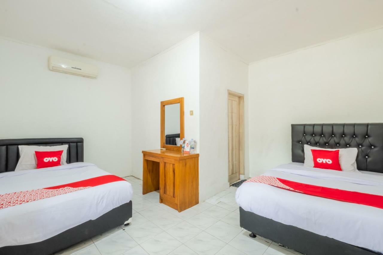 Oyo 951 Cempaka Ratu Beach Resort Sukabumi Εξωτερικό φωτογραφία